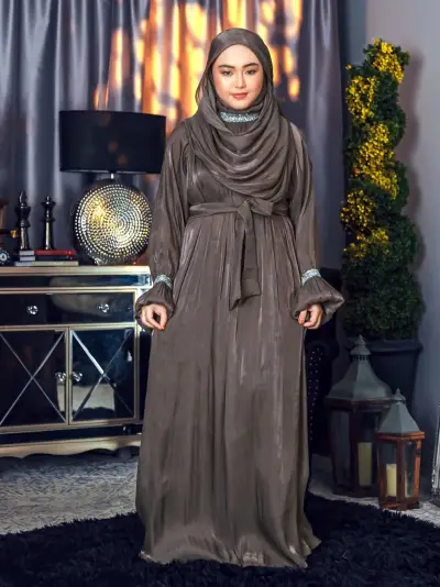 Myrana Dark Brown