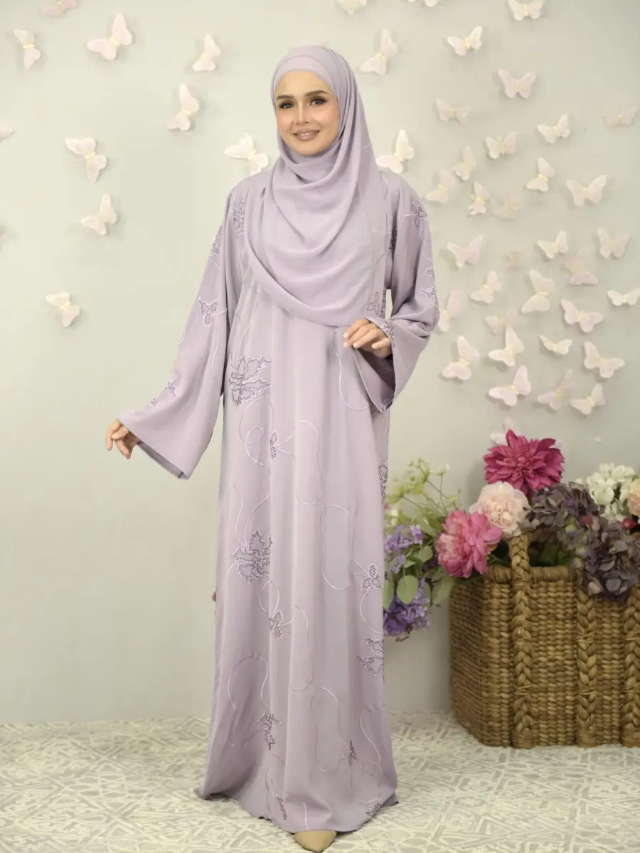 Bunga Dusty Purple