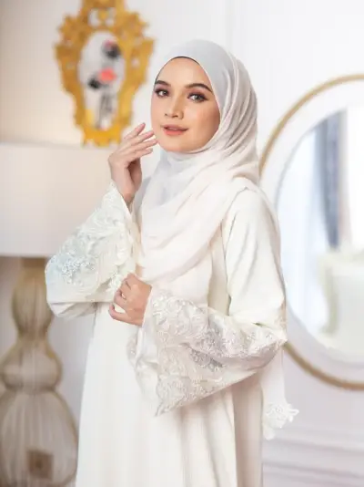 Angeline Cream