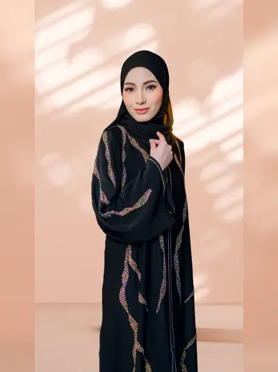 Rania Black