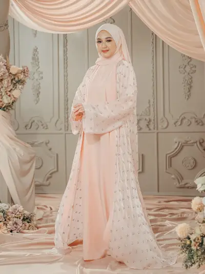 Kayla Soft Pink