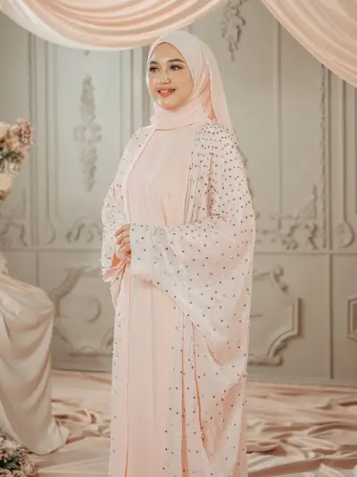 Maya Kaftan Pearls Soft Pink