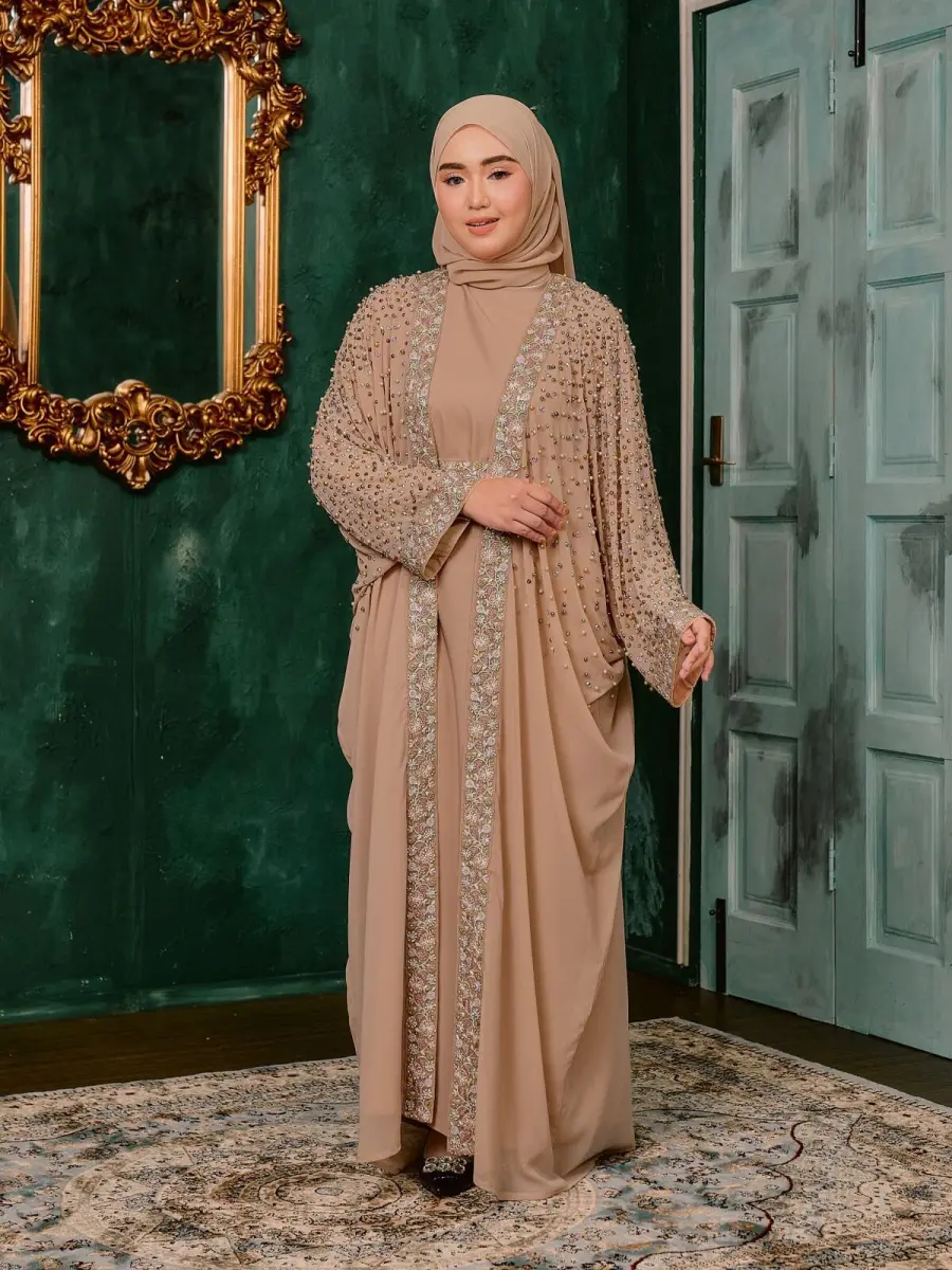 Deluna Soft Brown