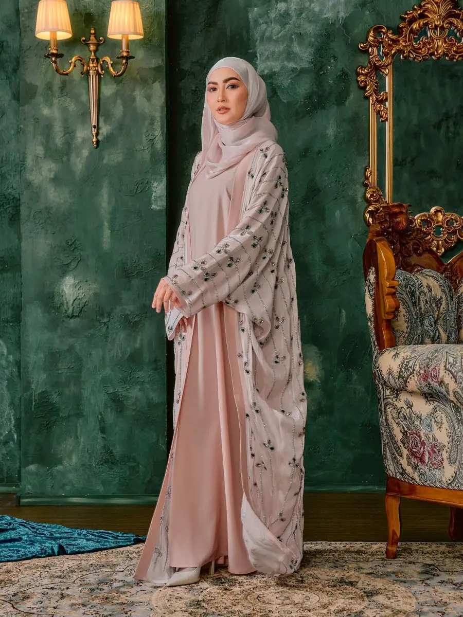 Lavella Pink Blush