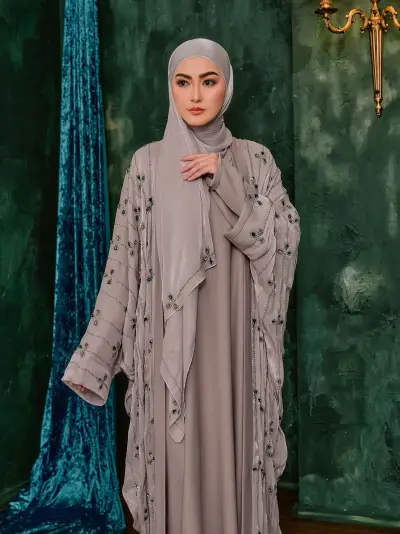 Ready Stocks Lavella Grey