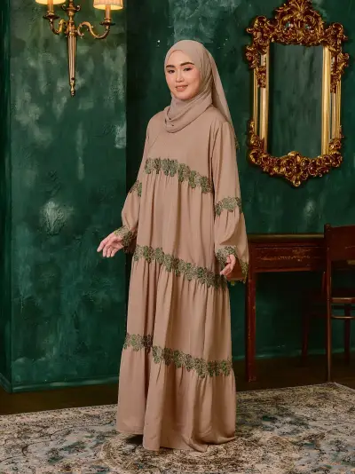 Dolle Nude