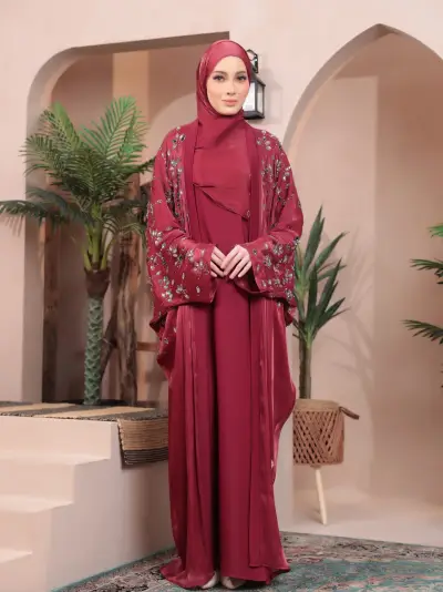 Laverra Maroon
