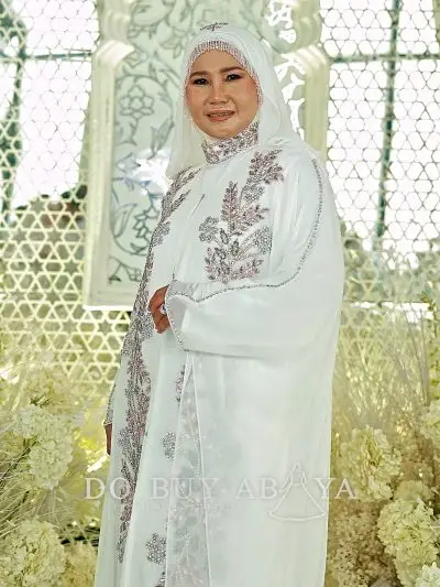 Zarina Hoodie Luxe with Matching Inner