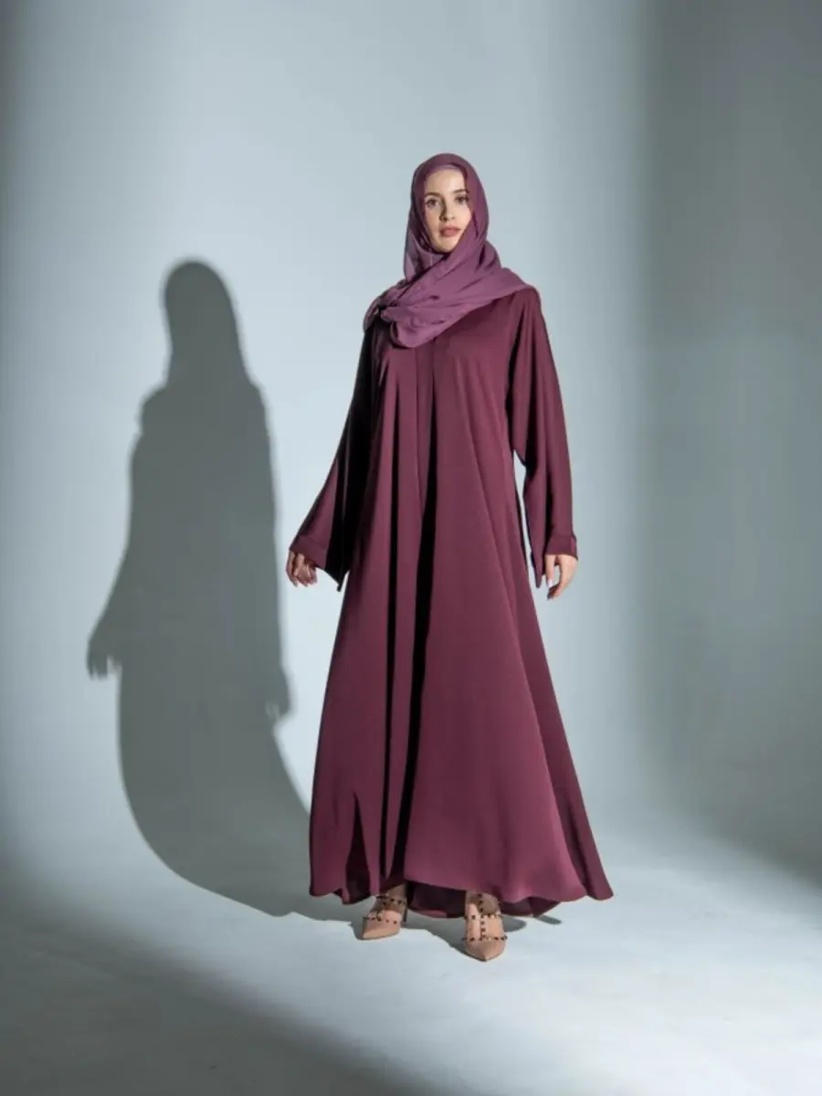 Layla Abaya Burgandy