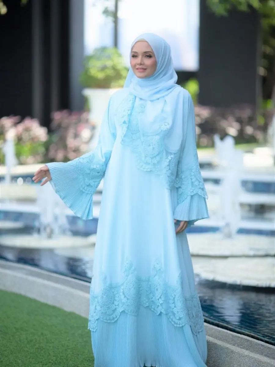 Amel Pleated Baby Blue