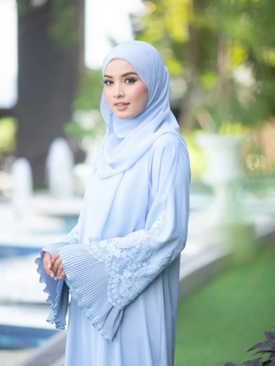 Amel Pleated Sky Blue