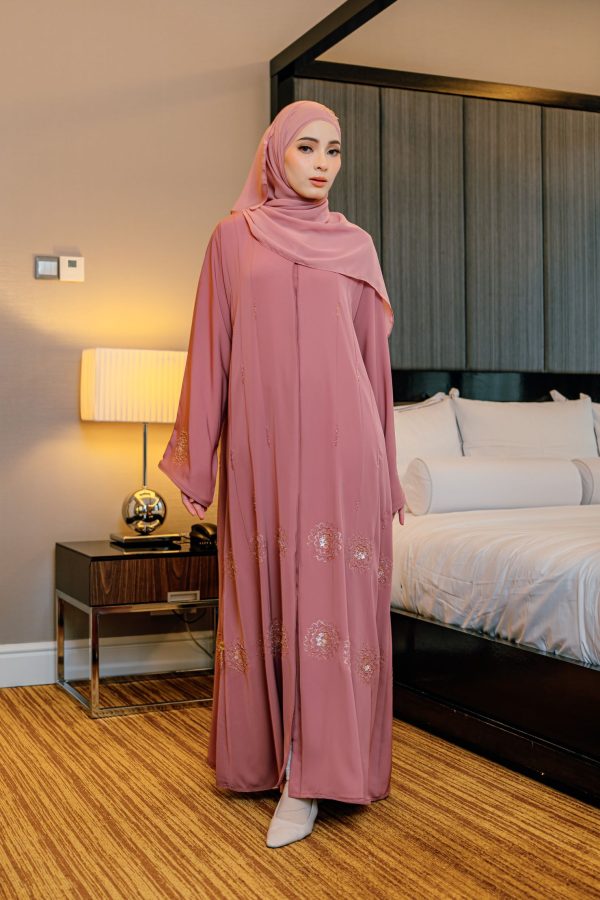 Ready Stocks Medallion Dusty Pink