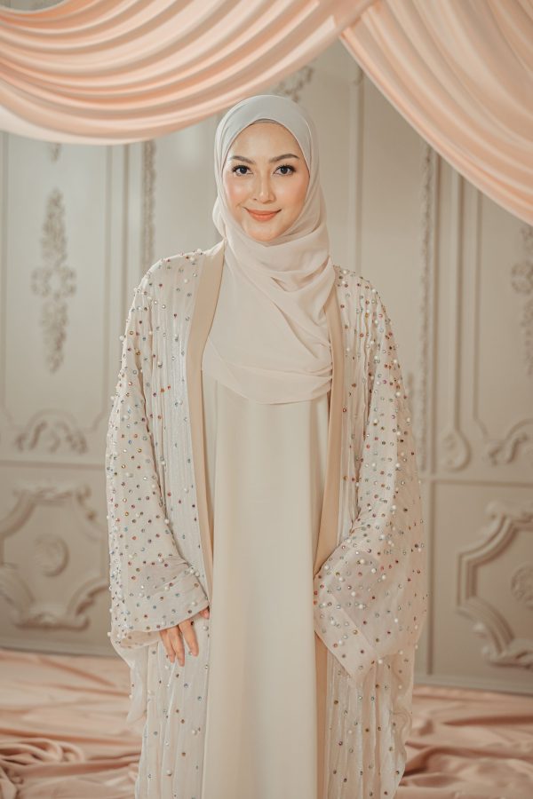 Ready Stocks Maya Kaftan Pearls Champagne