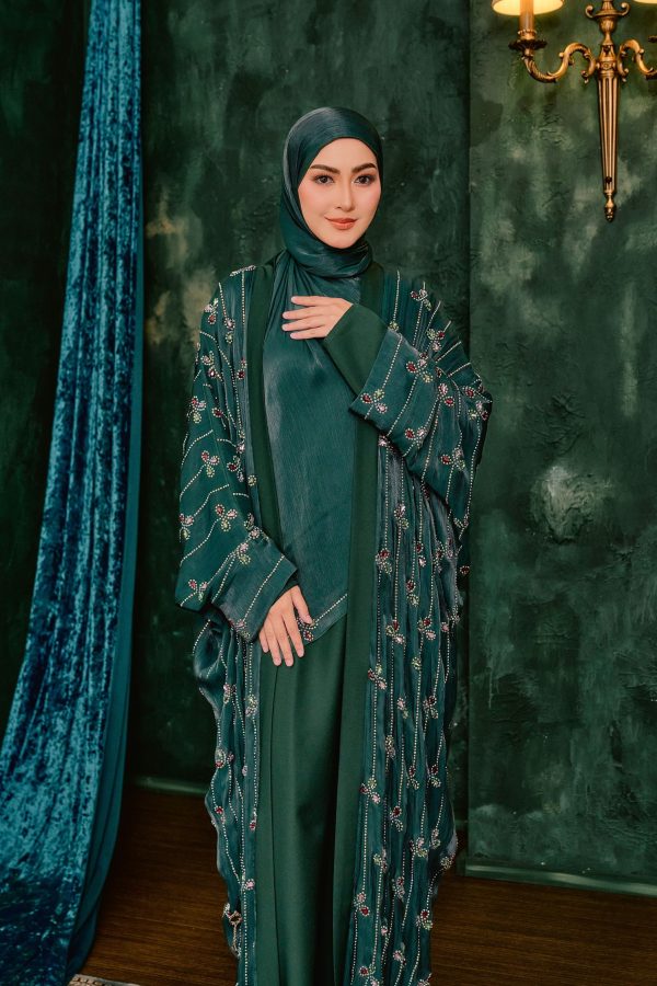 Lavella Emerald Green