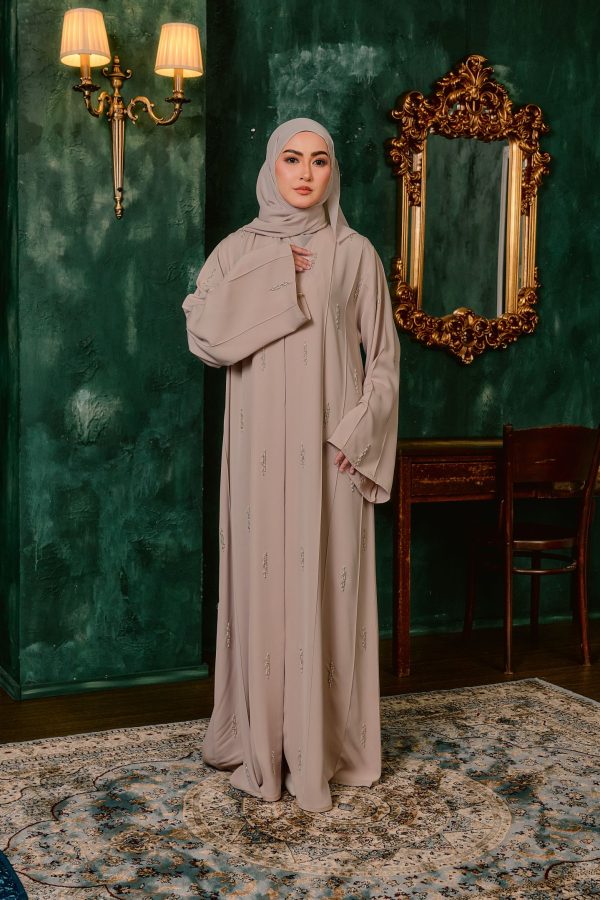 Ready Stocks Yasmeen Nude