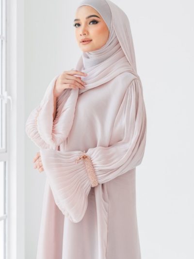 Ready Stocks Maya Crystal Rose Gold Soft Pink Beads