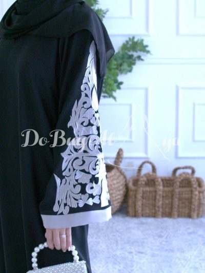 Empire Abaya Black