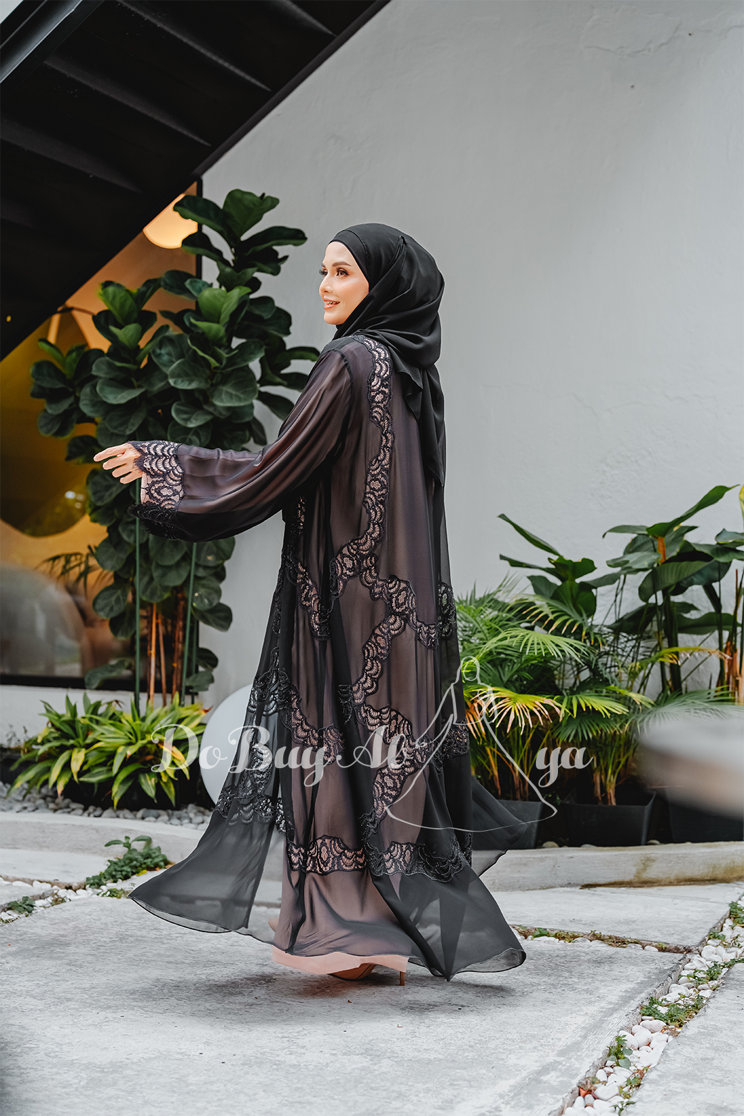 Hera Luxe Abaya